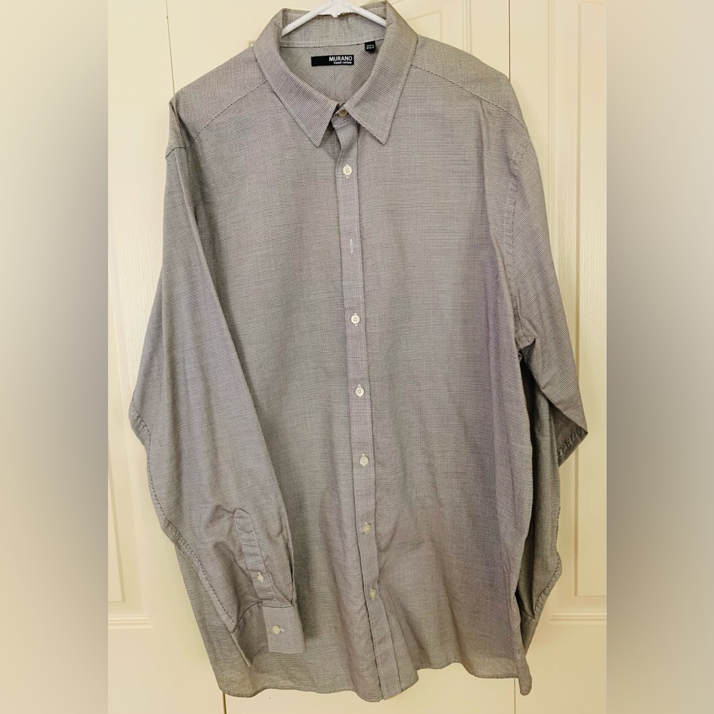 Men’s long sleeve button down shirt